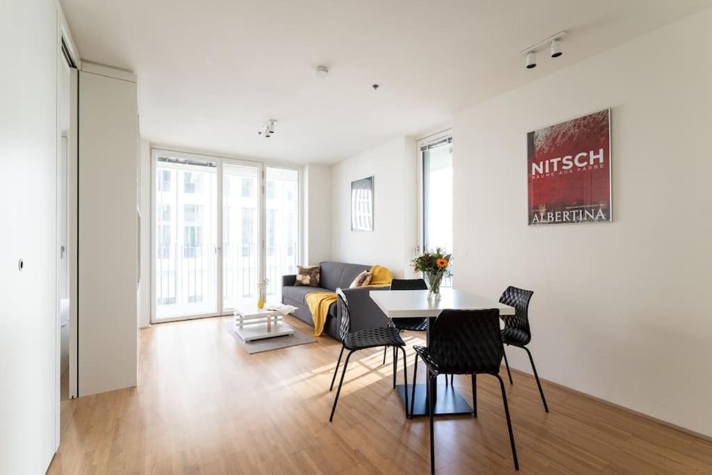 Smart Studio With Terrace By Hm Wien Exterior foto